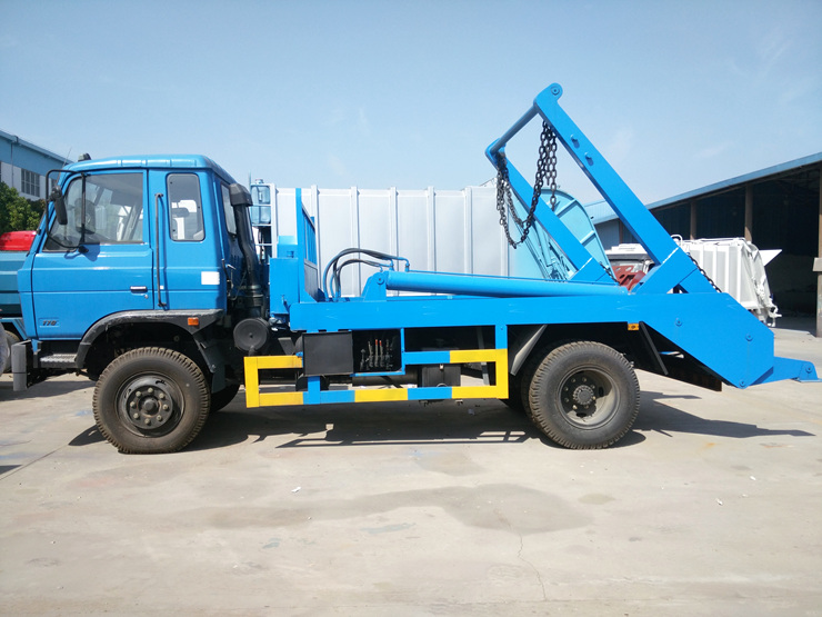 東風(fēng)145型擺臂式垃圾車