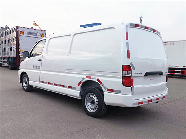 金杯快運面包冷藏車
