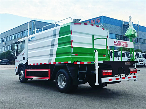 東風(fēng)專致藍(lán)牌抑塵車 東風(fēng)專致藍(lán)牌抑塵車