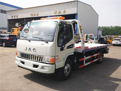 江淮駿鈴平板一拖二清障車