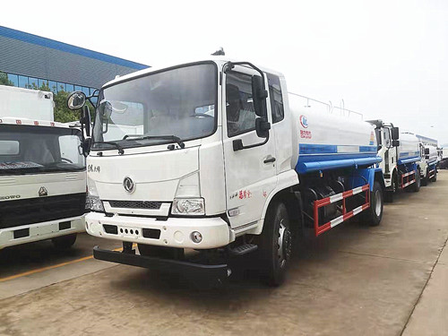 12噸灑水車價格，東風(fēng)新款天錦多少錢