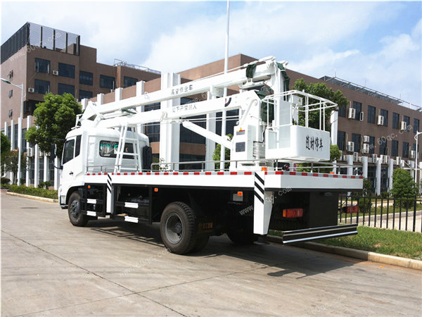 國五東風18-22米高空作業(yè)車 國五東風18-22米高空作業(yè)車