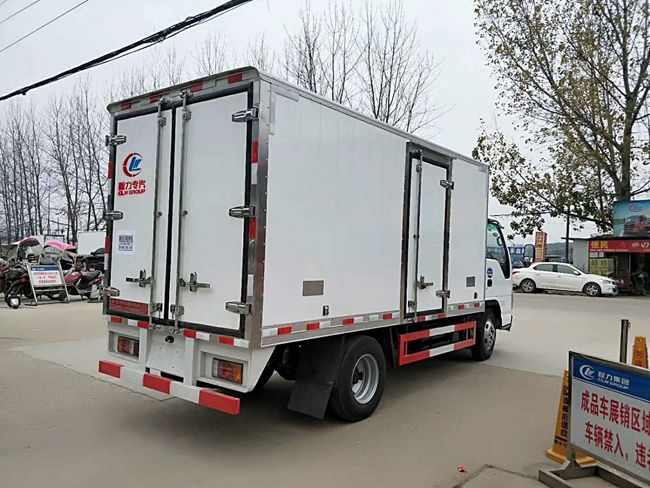 五十鈴國六冷藏車