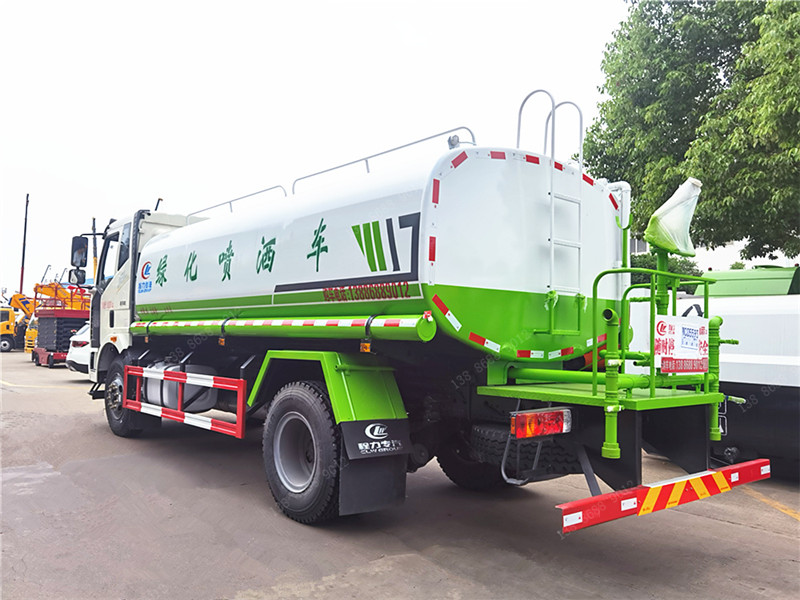 解放13噸J6灑水車