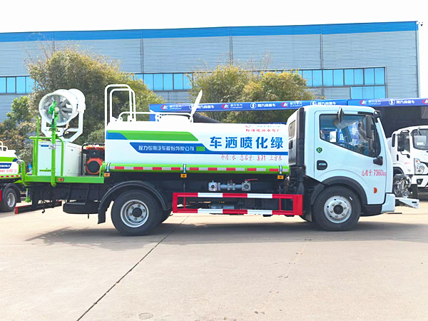 國(guó)六東風(fēng)多利卡5噸霧炮車