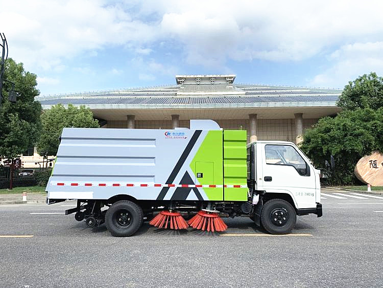 江鈴順達(dá)國(guó)六掃路車