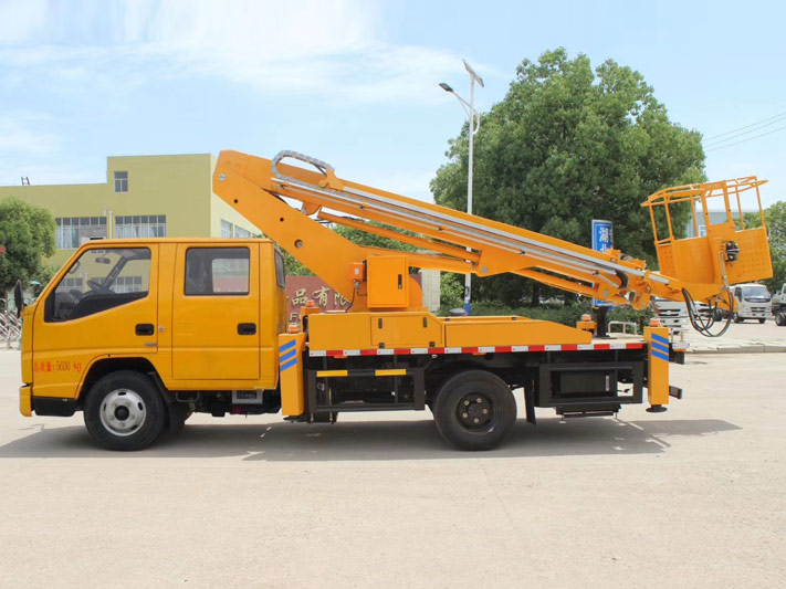 江鈴雙排17.5米直臂國六高空作業(yè)車