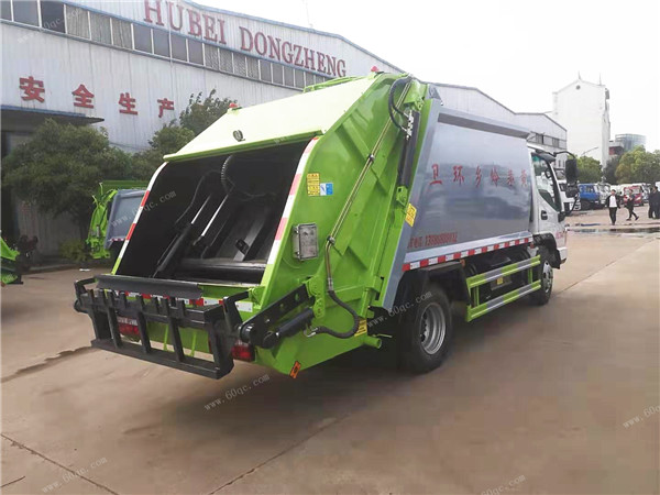 江淮5方壓縮垃圾車(chē)